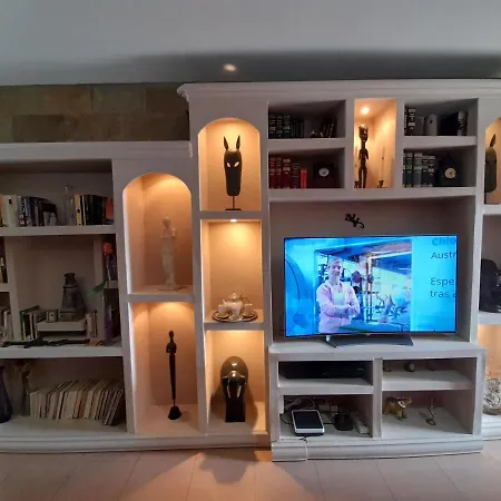 Bellamar Deluxe Apartment *